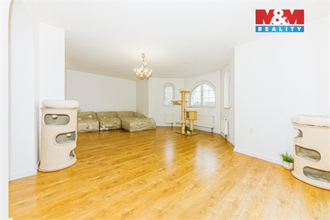 Prodej rodinného domu, 145 m² 10