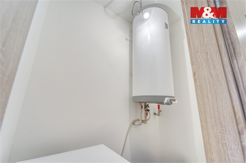 Prodej rodinného domu, 84 m² 14