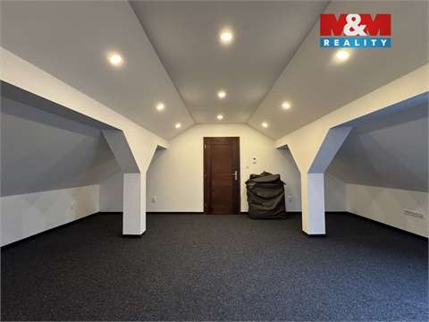 Pronájem bytu 3+1, 143 m² 4