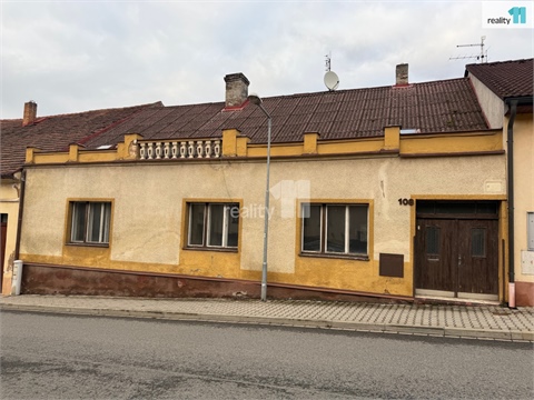 Prodej rodinného domu, 179 m² 0