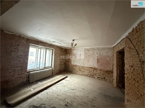 Prodej rodinného domu, 179 m² - 2