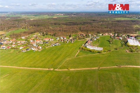 Prodej stavebního pozemku, 4 614 m² 2