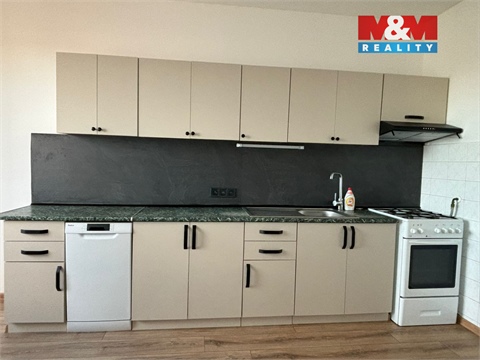 Pronájem bytu 3+1, 77 m² - 2