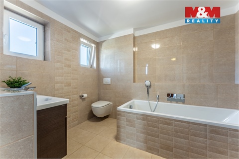 Prodej rodinného domu, 113 m² - 18