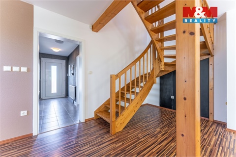 Prodej rodinného domu, 113 m² - 28