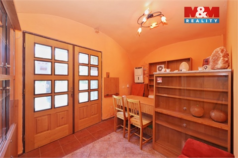 Prodej obchodních prostor, 450 m² - 0