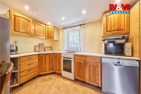 Prodej rodinného domu, 370 m² - 8