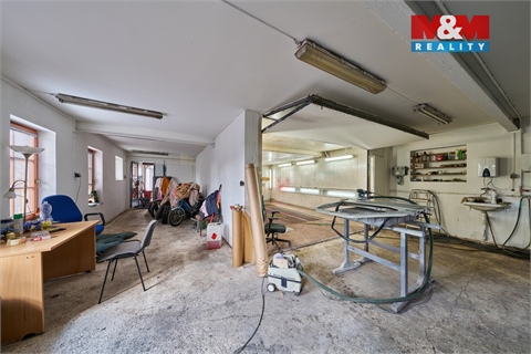 Prodej rodinného domu, 370 m² 24