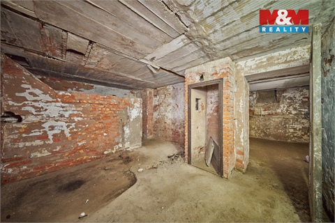 Prodej rodinného domu, 370 m² 26