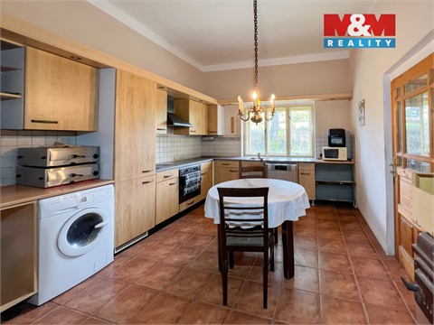 Prodej rodinného domu, 260 m² 4