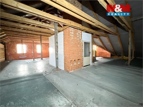 Prodej rodinného domu, 260 m² 8