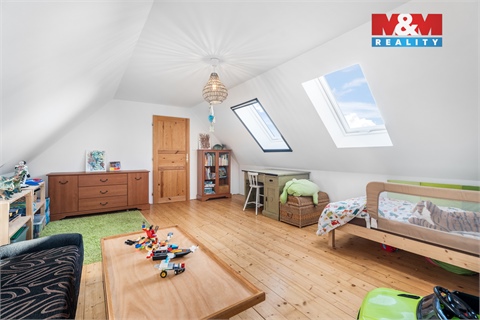 Prodej rodinného domu, 185 m² - 12