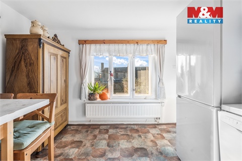 Prodej rodinného domu, 185 m² - 2