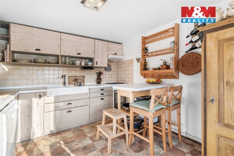 Prodej rodinného domu, 185 m² 2