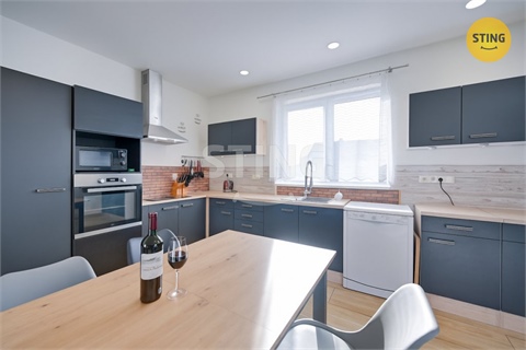 Prodej rodinného domu, 146 m² - 0