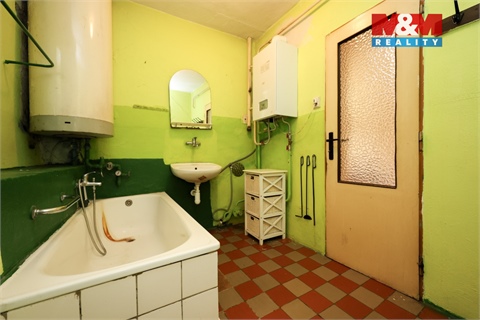 Prodej rodinného domu, 280 m² - 18