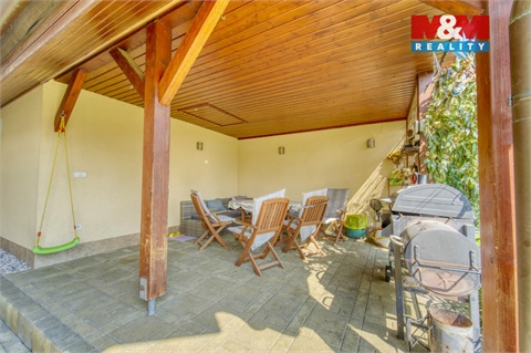 Prodej rodinného domu, 266 m² 10