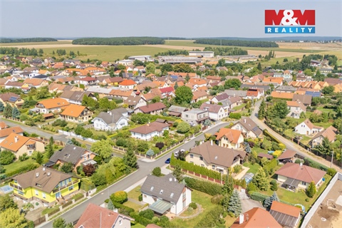 Prodej rodinného domu, 266 m² - 20