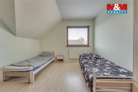 Prodej rodinného domu, 266 m² 14