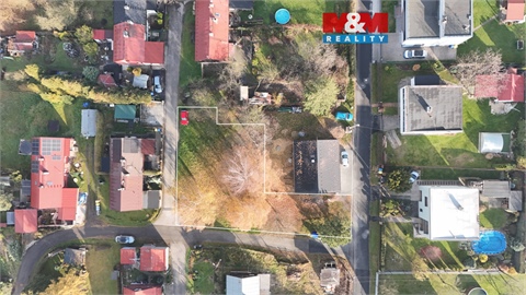 Prodej stavebního pozemku, 989 m² 0