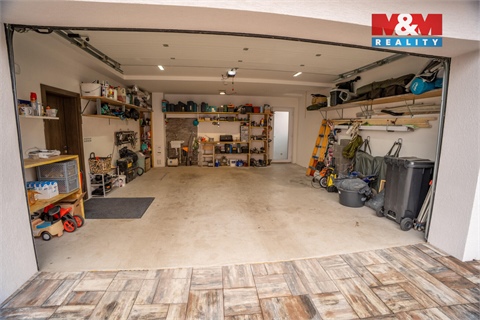 Prodej rodinného domu, 207 m² 24