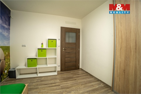 Prodej rodinného domu, 207 m² - 14