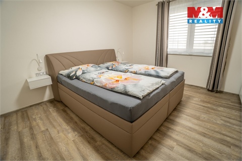 Prodej rodinného domu, 207 m² - 2