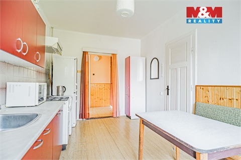 Prodej komerčního objektu, 350 m² 16