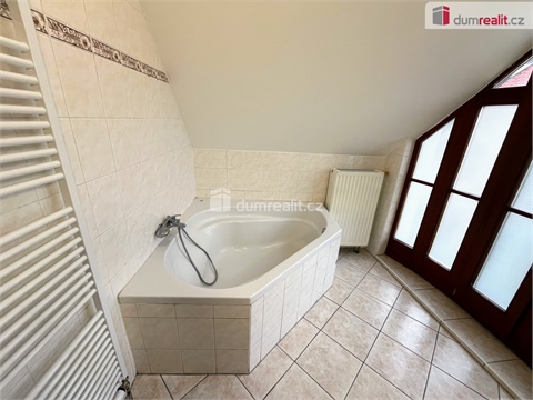 Pronájem bytu 2kk, 60 m² - 2