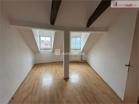 Pronájem bytu 2+1, 72 m² 6