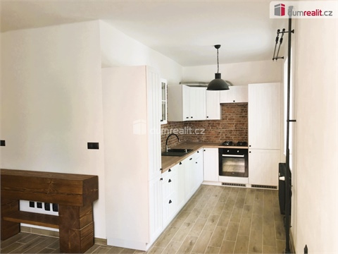 Pronájem bytu 2kk, 53 m² 2