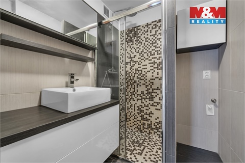 Pronájem bytu 3kk, 85 m² 10