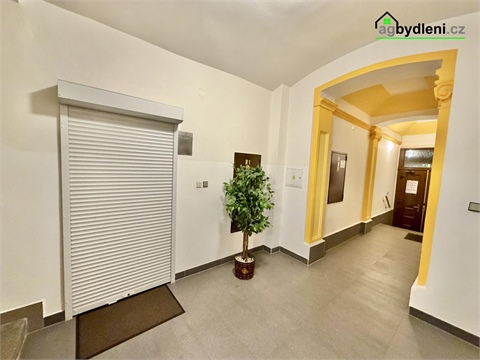 Pronájem komerčního objektu, 64 m² - 8