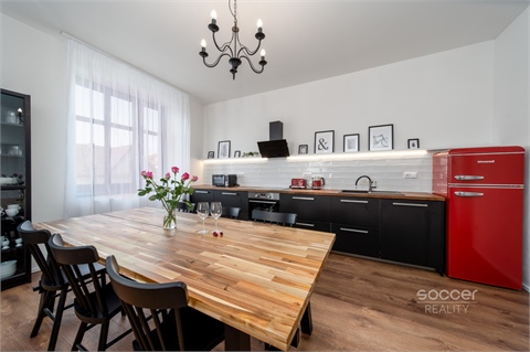 Pronájem bytu 3kk, 99 m² 8