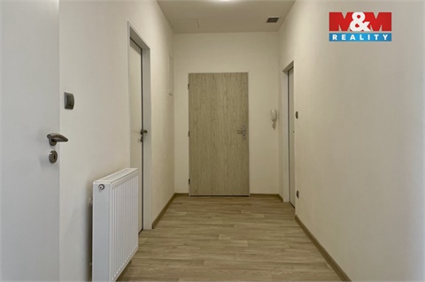 Pronájem bytu 3kk, 91 m² - 4