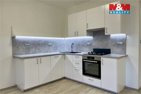 Pronájem bytu 3kk, 91 m² 2