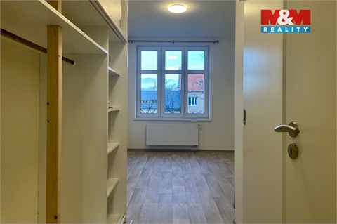 Pronájem bytu 3kk, 91 m² - 10