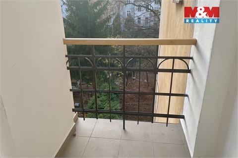 Pronájem bytu 3kk, 91 m² - 8