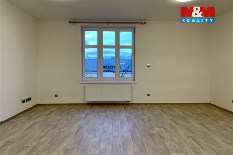 Pronájem bytu 3kk, 91 m² 4