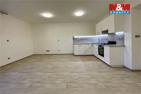 Pronájem bytu 3kk, 91 m² - 2