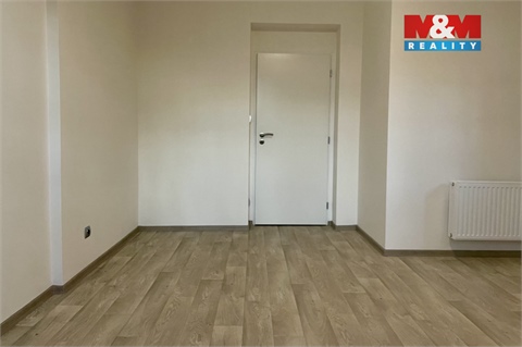 Pronájem bytu 3kk, 91 m² 14