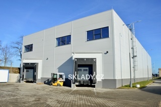 Pronájem skladu / haly, 1 500 m² 0