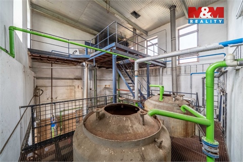 Prodej výrobního objektu, 762 m² 8