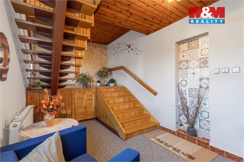 Prodej rodinného domu, 180 m² - 12