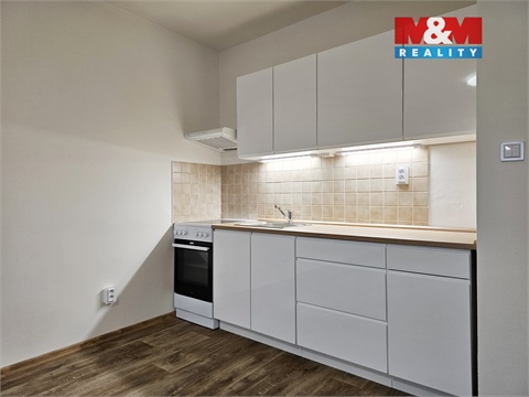 Pronájem bytu 1kk, 30 m² - 0