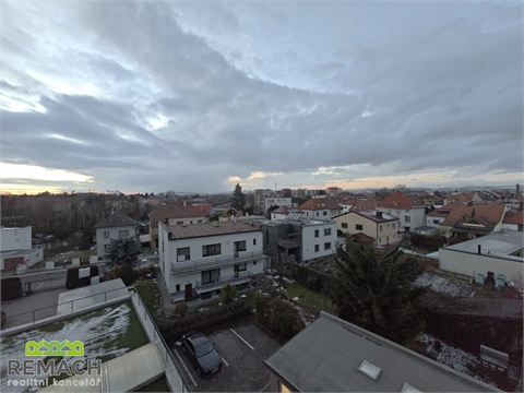 Pronájem kanceláře, 65 m² - 10