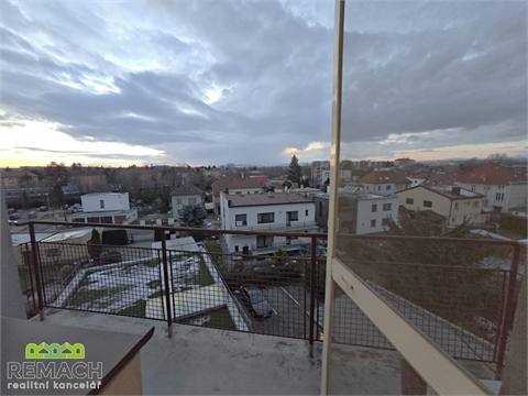 Pronájem kanceláře, 65 m² 12