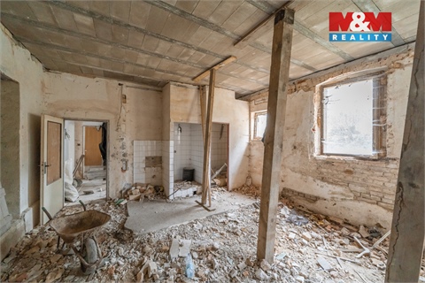 Prodej komerčního objektu, 312 m² 8