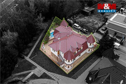 Prodej rodinného domu, 295 m² 12