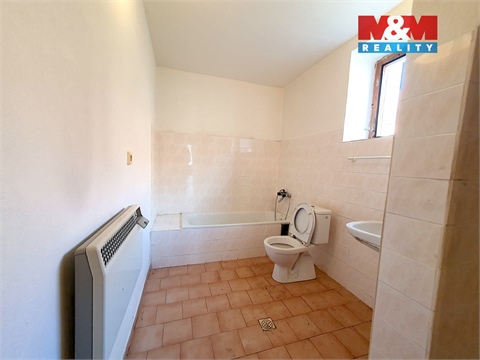 Prodej rodinného domu, 282 m² 4